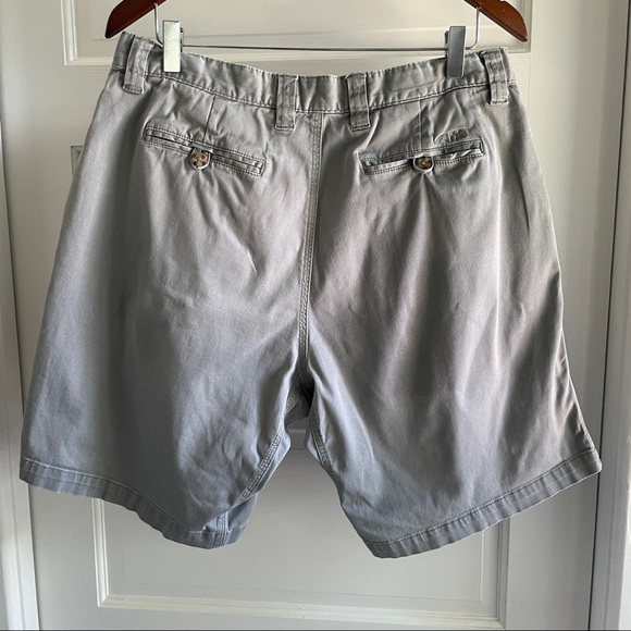 Mountain Khakis Men’s Relaxed Fit Shorts Grey - Picture 3 of 9
